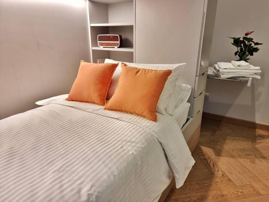 Gazzana Corner House Appartement Milaan Buitenkant foto